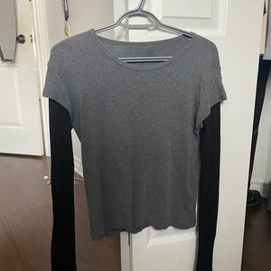 BRANDY MELVILLE TOP